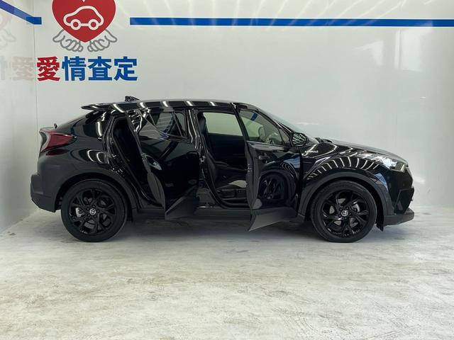 C-HR G モード ネロ 9型SDナビ 後席モニター バックカメラ 衝突被害軽減システム レーダークルーズ ハーフレザーシート ドラレコ スマートキー LEDヘッド ビルトインETC オートハイビーム 車線逸脱警報(49枚目)