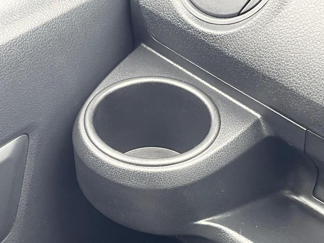 ミライース Ｌ　ＳＡＩＩＩ　スマートアシスト　ＳＤナビ　ＥＴＣ　Ｂｌｕｅｔｏｏｔｈ　フルセグ　クリアランスソナー　オートマチックハイビーム　車線逸脱警報　誤発進抑制機能　先行車発進お知らせ機能　オートライト　アイドリングストップ（47枚目）