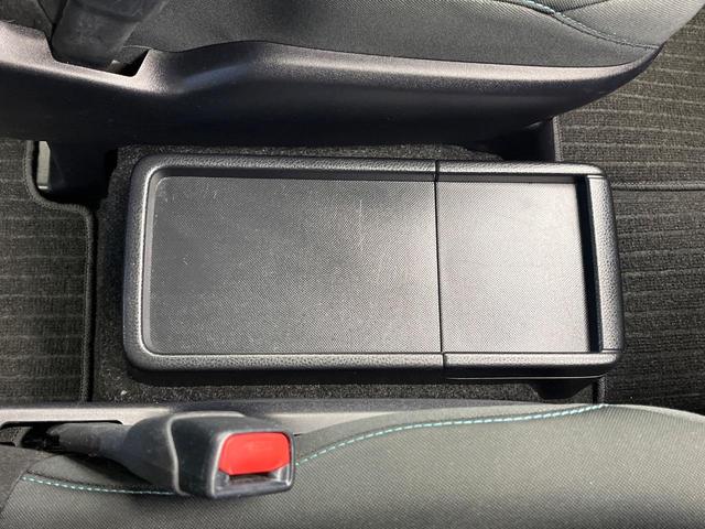 ヴォクシー ハイブリッドＺＳ　煌ＩＩ　トヨタセーフティセンス　純正１０型ナビ　バックカメラ　両側電動スライドドア　ＥＴＣ　Ｂｌｕｅｔｏｏｔｈ　ＬＥＤヘッドライト　ＬＥＤフォグライト　オートマチックハイビーム　ステアリングスイッチ（53枚目）