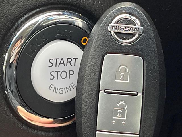 スカイラインクロスオーバー 370GT FOUR 4WD 禁煙車 純正HDDナビ BOSEサウンドシステム バックカメラ ビルトインETC パワーシート スマートキー HIDヘッド 合皮コンビシート 純正18インチアルミ サイドブラインド(7枚目)