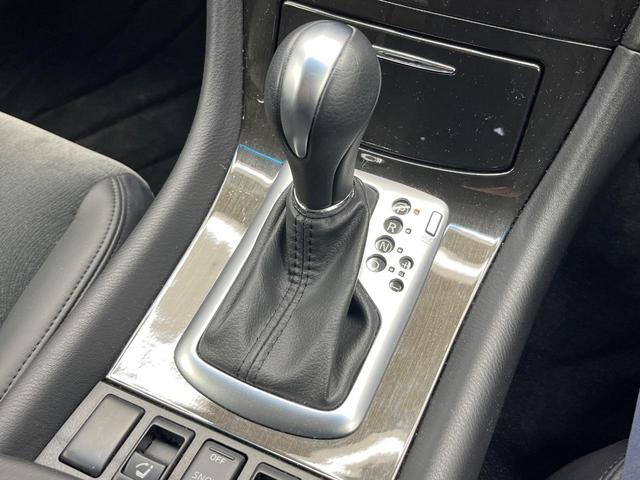 スカイラインクロスオーバー 370GT FOUR 4WD 禁煙車 純正HDDナビ BOSEサウンドシステム バックカメラ ビルトインETC パワーシート スマートキー HIDヘッド 合皮コンビシート 純正18インチアルミ サイドブラインド(43枚目)