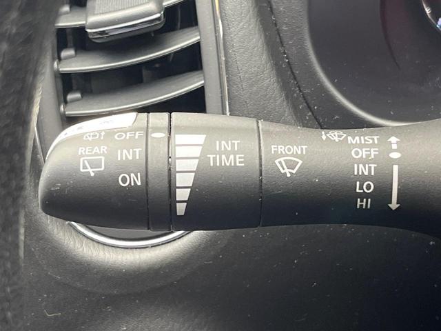 スカイラインクロスオーバー 370GT FOUR 4WD 禁煙車 純正HDDナビ BOSEサウンドシステム バックカメラ ビルトインETC パワーシート スマートキー HIDヘッド 合皮コンビシート 純正18インチアルミ サイドブラインド(53枚目)