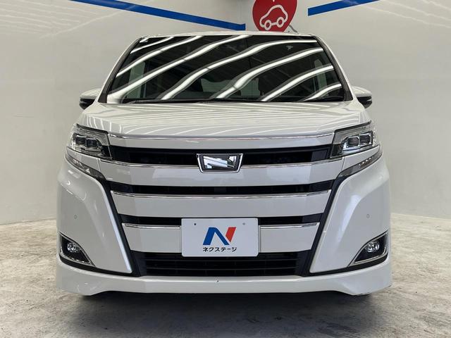 ノア Ｇ　両側電動ドア　後席モニター　バックカメラ　衝突被害軽減システム　ドラレコ　コーナーセンサー　スマートキー　ＬＥＤヘッド　ナビ連動ＥＴＣ　クルコン　純正１５インチアルミ　オートハイビーム　車線逸脱警報（14枚目）