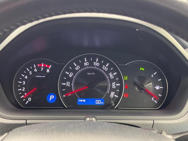 ノア Ｇ　両側電動ドア　後席モニター　バックカメラ　衝突被害軽減システム　ドラレコ　コーナーセンサー　スマートキー　ＬＥＤヘッド　ナビ連動ＥＴＣ　クルコン　純正１５インチアルミ　オートハイビーム　車線逸脱警報（47枚目）