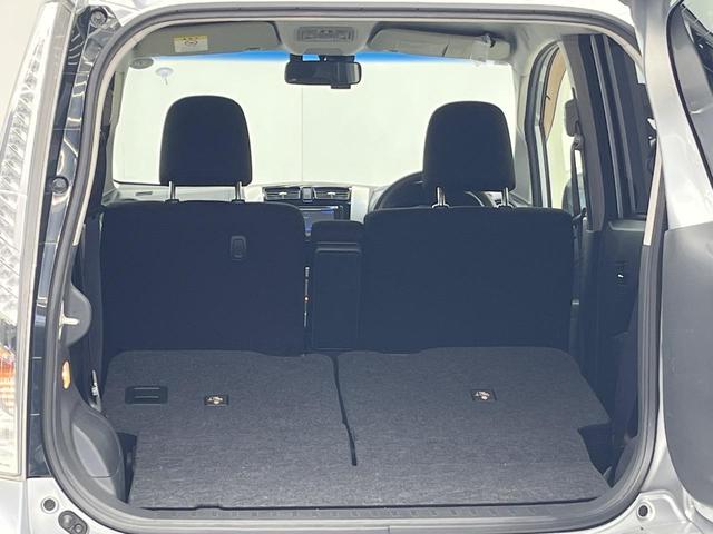 普段のお買い物や通勤、送迎等に十分な荷室スペースを確保しております。セカンドシートを倒すと、大きな荷物の積載も可能です♪