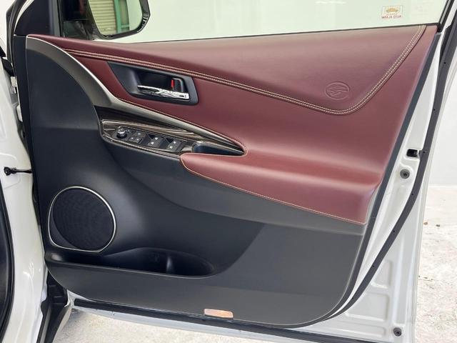 ハリアー エレガンス ALPINE9型ナビ バックカメラ レザーシート パワーシート ドラレコ スマートキー LEDヘッド ETC 純正17インチアルミ オートハイビーム Bluetooth CD DVD再生(31枚目)