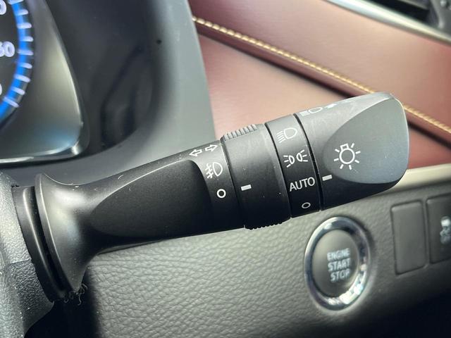 ハリアー エレガンス ALPINE9型ナビ バックカメラ レザーシート パワーシート ドラレコ スマートキー LEDヘッド ETC 純正17インチアルミ オートハイビーム Bluetooth CD DVD再生(39枚目)