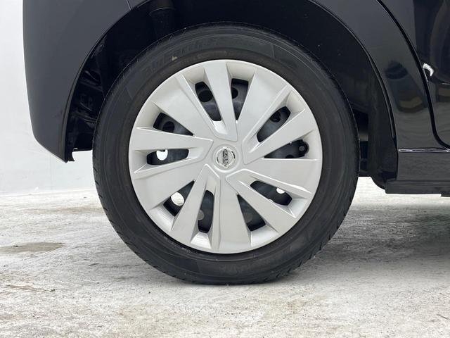 デイズ Ｓ　インテリジェントエマージェンシーブレーキ　ナビ　バックカメラ　ＥＴＣ　Ｂｌｕｅｔｏｏｔｈ　ドライブレコーダー　クリアランスソナー　オートライト　ＣＤ再生　地デジ　盗難防止装置　プライバシーガラス（13枚目）