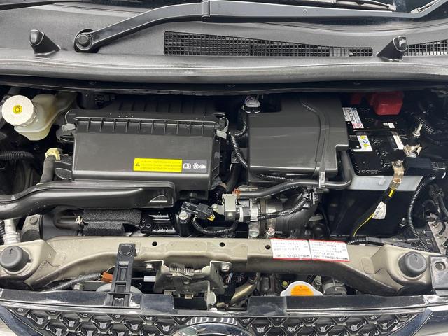 デイズ Ｓ　インテリジェントエマージェンシーブレーキ　ナビ　バックカメラ　ＥＴＣ　Ｂｌｕｅｔｏｏｔｈ　ドライブレコーダー　クリアランスソナー　オートライト　ＣＤ再生　地デジ　盗難防止装置　プライバシーガラス（18枚目）