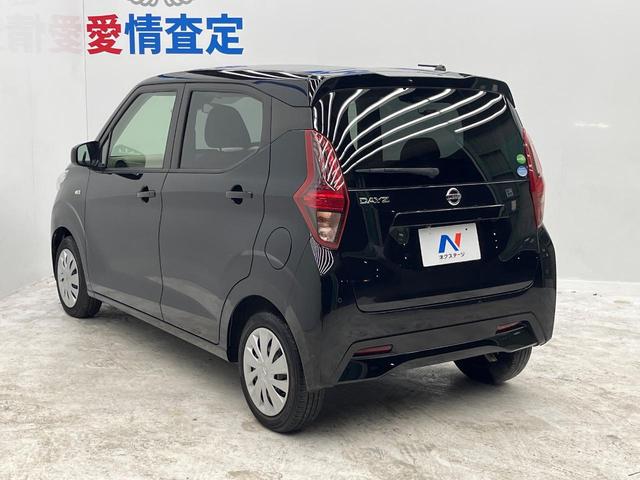 デイズ Ｓ　インテリジェントエマージェンシーブレーキ　ナビ　バックカメラ　ＥＴＣ　Ｂｌｕｅｔｏｏｔｈ　ドライブレコーダー　クリアランスソナー　オートライト　ＣＤ再生　地デジ　盗難防止装置　プライバシーガラス（25枚目）