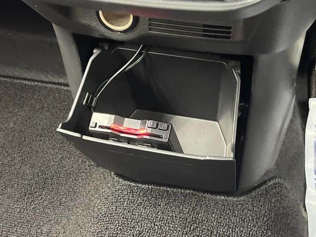 デイズ Ｓ　インテリジェントエマージェンシーブレーキ　ナビ　バックカメラ　ＥＴＣ　Ｂｌｕｅｔｏｏｔｈ　ドライブレコーダー　クリアランスソナー　オートライト　ＣＤ再生　地デジ　盗難防止装置　プライバシーガラス（45枚目）