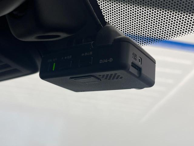 ノート e-パワーニスモ SDナビ 全周囲カメラ ニスモエンブレム レーダークルーズコントロール コーナーセンサー LEDヘッド ETC2.0 Bluetooth ドライブレコーダー スマートキー 純正16インチアルミ(6枚目)