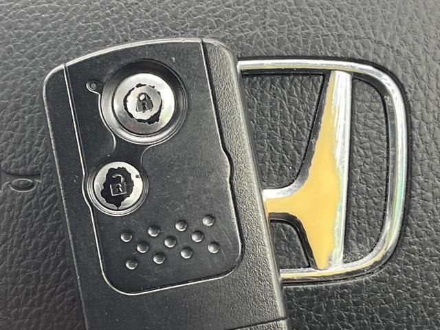 ライフ ディーバ 純正ナビ バックカメラ ドラレコ ETC HIDヘッド スマートキー 純正14インチアルミホイール オートエアコン CD HIDフォグ(7枚目)