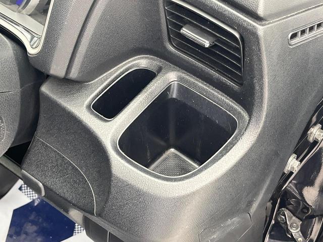 ライフ ディーバ 純正ナビ バックカメラ ドラレコ ETC HIDヘッド スマートキー 純正14インチアルミホイール オートエアコン CD HIDフォグ(33枚目)