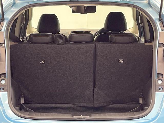 ノート e-パワー メダリスト 純正SDナビ 全周囲カメラ 衝突被害軽減システム 禁煙車 ハーフレザーシート ドラレコ コーナーセンサー スマートキー LEDヘッド ETC 純正15インチアルミ 車線逸脱警報 オートライト(10枚目)