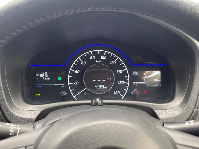 ノート e-パワー メダリスト 純正SDナビ 全周囲カメラ 衝突被害軽減システム 禁煙車 ハーフレザーシート ドラレコ コーナーセンサー スマートキー LEDヘッド ETC 純正15インチアルミ 車線逸脱警報 オートライト(36枚目)