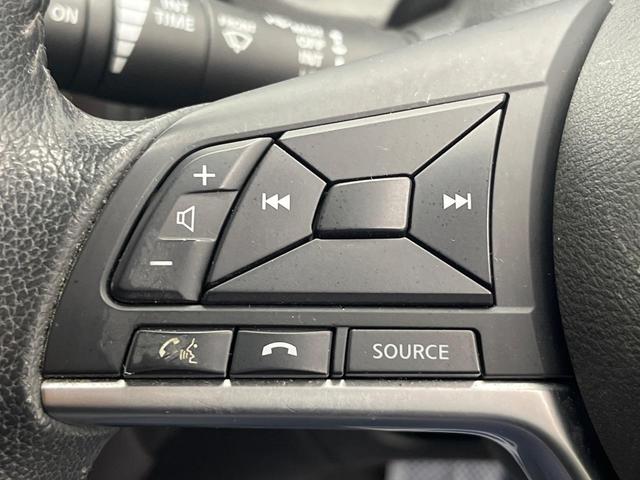 ノート e-パワー メダリスト 純正SDナビ 全周囲カメラ 衝突被害軽減システム 禁煙車 ハーフレザーシート ドラレコ コーナーセンサー スマートキー LEDヘッド ETC 純正15インチアルミ 車線逸脱警報 オートライト(37枚目)