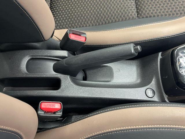 ノート e-パワー メダリスト 純正SDナビ 全周囲カメラ 衝突被害軽減システム 禁煙車 ハーフレザーシート ドラレコ コーナーセンサー スマートキー LEDヘッド ETC 純正15インチアルミ 車線逸脱警報 オートライト(40枚目)