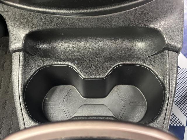 ノート e-パワー メダリスト 純正SDナビ 全周囲カメラ 衝突被害軽減システム 禁煙車 ハーフレザーシート ドラレコ コーナーセンサー スマートキー LEDヘッド ETC 純正15インチアルミ 車線逸脱警報 オートライト(50枚目)