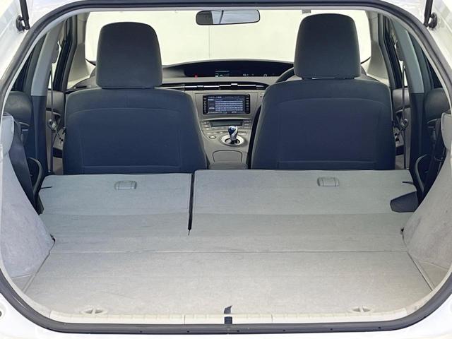 プリウス Ｓ　純正ＨＤＤナビ　禁煙車　スマートキー　ビルトインＥＴＣ　オートライト　オートエアコン　Ｂｌｕｅｔｏｏｔｈ（10枚目）