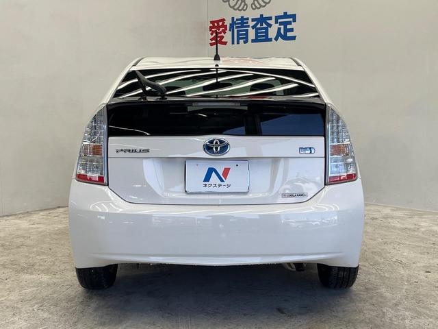 プリウス Ｓ　純正ＨＤＤナビ　禁煙車　スマートキー　ビルトインＥＴＣ　オートライト　オートエアコン　Ｂｌｕｅｔｏｏｔｈ（15枚目）