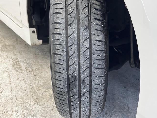 プリウス Ｓ　純正ＨＤＤナビ　禁煙車　スマートキー　ビルトインＥＴＣ　オートライト　オートエアコン　Ｂｌｕｅｔｏｏｔｈ（21枚目）