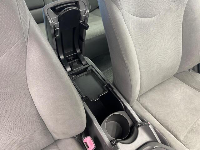 プリウス Ｓ　純正ＨＤＤナビ　禁煙車　スマートキー　ビルトインＥＴＣ　オートライト　オートエアコン　Ｂｌｕｅｔｏｏｔｈ（34枚目）