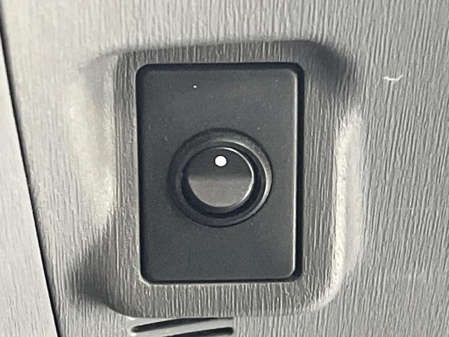 プリウス Ｓ　純正ＨＤＤナビ　禁煙車　スマートキー　ビルトインＥＴＣ　オートライト　オートエアコン　Ｂｌｕｅｔｏｏｔｈ（40枚目）