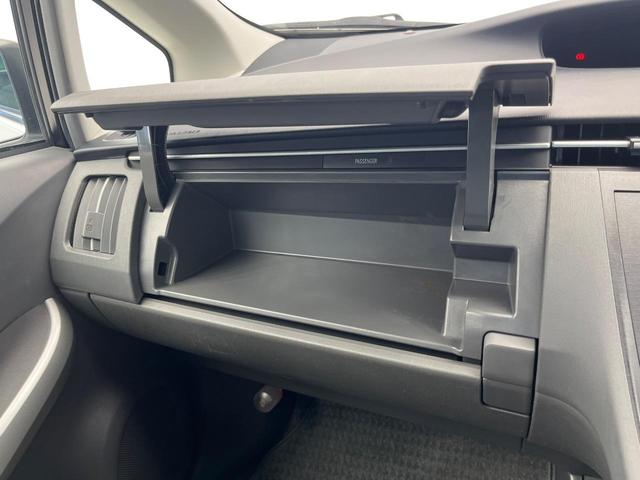 プリウス Ｓ　純正ＨＤＤナビ　禁煙車　スマートキー　ビルトインＥＴＣ　オートライト　オートエアコン　Ｂｌｕｅｔｏｏｔｈ（46枚目）