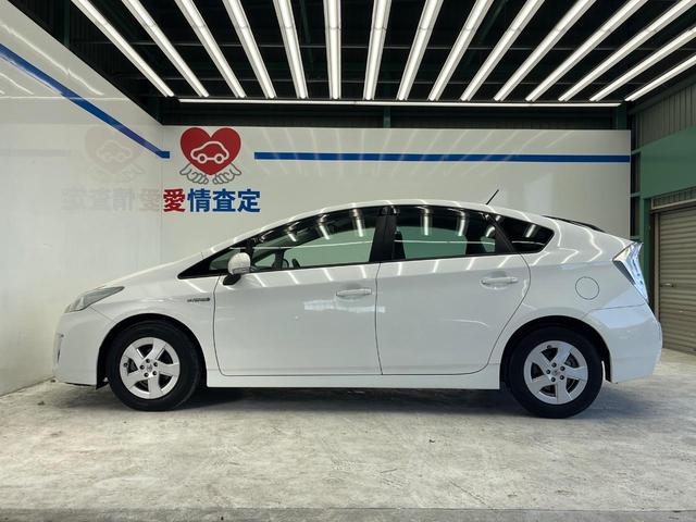 プリウス Ｓ　純正ＨＤＤナビ　禁煙車　スマートキー　ビルトインＥＴＣ　オートライト　オートエアコン　Ｂｌｕｅｔｏｏｔｈ（48枚目）