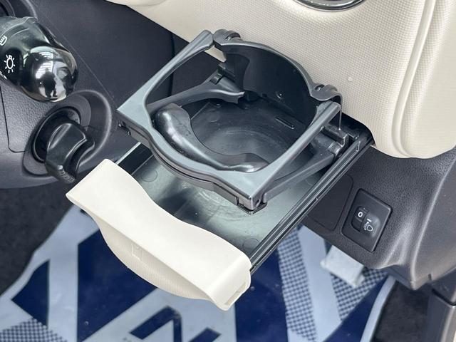 ミラココア ココアプラスＸ　純正ナビ　バックカメラ　禁煙車　スマートキー　ＥＴＣ　オートエアコン　地デジ（33枚目）