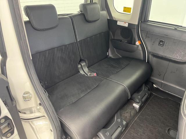 タント カスタムＲＳ　トップエディションＳＡＩＩ　両側電動ドア　ＳＤナビ　バックカメラ　衝突被害軽減システム　ハーフレザーシート　スマートキー　ＬＥＤヘッド　ＥＴＣ　純正１５インチアルミ　オートライト　オートエアコン　Ｂｌｕｅｔｏｏｔｈ　ＣＤ（9枚目）