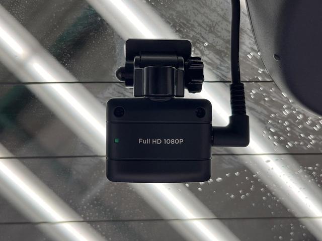 タント カスタムＲＳ　トップエディションＳＡＩＩ　両側電動ドア　ＳＤナビ　バックカメラ　衝突被害軽減システム　ハーフレザーシート　スマートキー　ＬＥＤヘッド　ＥＴＣ　純正１５インチアルミ　オートライト　オートエアコン　Ｂｌｕｅｔｏｏｔｈ　ＣＤ（40枚目）