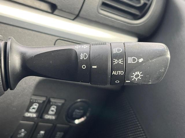 タント カスタムＲＳ　トップエディションＳＡＩＩ　両側電動ドア　ＳＤナビ　バックカメラ　衝突被害軽減システム　ハーフレザーシート　スマートキー　ＬＥＤヘッド　ＥＴＣ　純正１５インチアルミ　オートライト　オートエアコン　Ｂｌｕｅｔｏｏｔｈ　ＣＤ（42枚目）