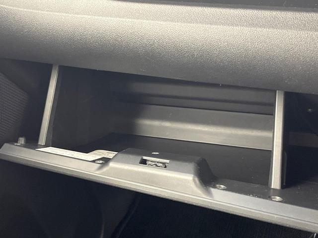 タント カスタムＲＳ　トップエディションＳＡＩＩ　両側電動ドア　ＳＤナビ　バックカメラ　衝突被害軽減システム　ハーフレザーシート　スマートキー　ＬＥＤヘッド　ＥＴＣ　純正１５インチアルミ　オートライト　オートエアコン　Ｂｌｕｅｔｏｏｔｈ　ＣＤ（52枚目）