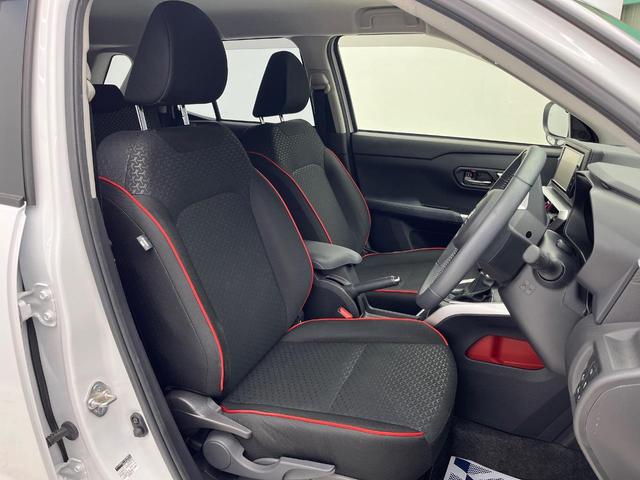 ライズ Ｚ　純正ＳＤナビ　バックカメラ　衝突被害軽減システム　レーダークルーズ　シートヒーター　ドラレコ　コーナーセンサー　スマートキー　ＬＥＤヘッド　ＥＴＣ２．０　純正１７インチアルミ　オートハイビーム（8枚目）