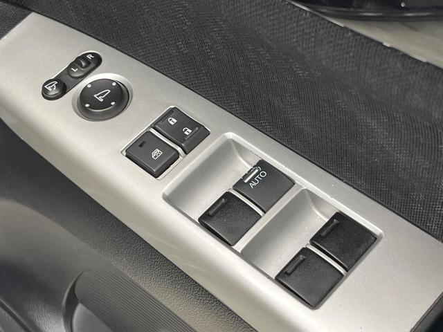 Ｎ－ＢＯＸカスタム Ｇ　ＳＳパッケージ　両側電動ドア　シティブレーキアクティブシステム　ＳＤナビ　バックカメラ　　ドラレコ　スマートキー　ＨＩＤヘッド　ＥＴＣ　オートエアコン　Ｂｌｕｅｔｏｏｔｈ　ＣＤ　ＤＶＤ再生　地デジ（31枚目）