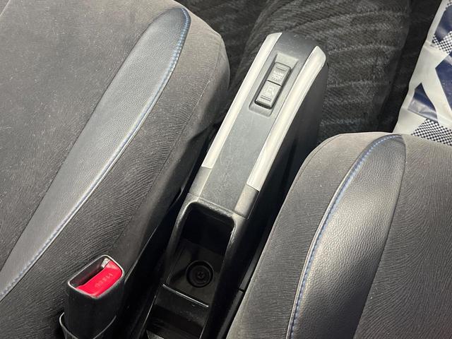 ルクラカスタム RS SDナビ バックカメラ ドラレコ スマートキー HIDヘッド ETC 純正15インチアルミ オートエアコン Bluetooth CD DVD再生 フルセグ(52枚目)