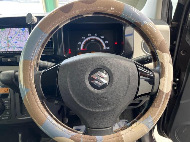 �y�����v�����X�e�A�����O�z�㎿�Ȋv���g�p���邱�ƂŁA��ɂ����������݂ƂĂ��^�]���₷���n���h���ł���