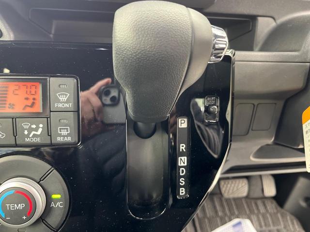 ピクシスメガ L SAIII スマートアシスト 8型SDナビ バックカメラ 両側電動スライドドア ETC Bluetooth フルセグ スマートキー オートマチックハイビーム 車線逸脱警報 誤発進抑制機能 ステアリングスイッチ(38枚目)