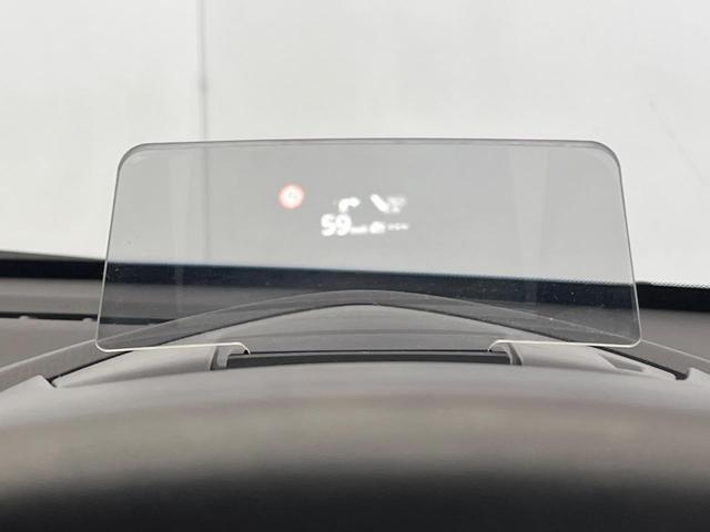 �y�w�b�h�A�b�v�f�B�X�v���C�z���݂̑��x�⑖�s�����f�W�^���\���ŉ^�]�ȑO���̃K���X�ɓ��e�I�^�]���A�ڐ������炳���K�v�ȏ����m�F�ł���̂łƂ��Ă��֗��ň��S�I