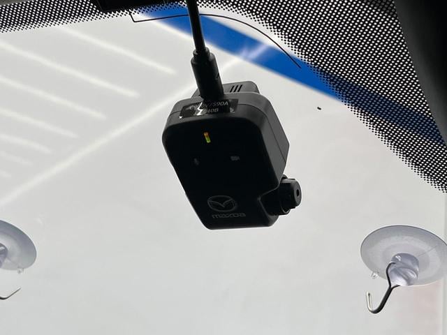 �y�h���C�u���R�[�_�[�z�h���C�u���R�[�_�[�����I���s���͂������A������^�]�⎖�̂ɑ��������ہA�f���ŋL�^���A����̃��X�N�ɔ����܂��B���L�^�p�r�c�J�[�h�͂��q�l�����g�ł��������������K�v������܂��B