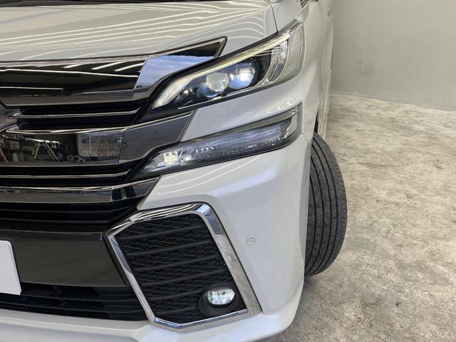 ヴェルファイア ２．５Ｚ　Ｇエディション　両側電動ドア　純正ＳＤナビ　後席モニター　バックカメラ　禁煙車　電動リアゲート　レザーシート　コーナーセンサー　スマートキー　ＬＥＤヘッド　ビルトインＥＴＣ　クルコン　純正１８インチアルミ（21枚目）