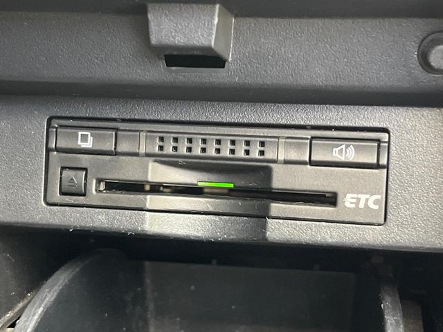 ヴェルファイア ２．５Ｚ　Ｇエディション　両側電動ドア　純正ＳＤナビ　後席モニター　バックカメラ　禁煙車　電動リアゲート　レザーシート　コーナーセンサー　スマートキー　ＬＥＤヘッド　ビルトインＥＴＣ　クルコン　純正１８インチアルミ（44枚目）