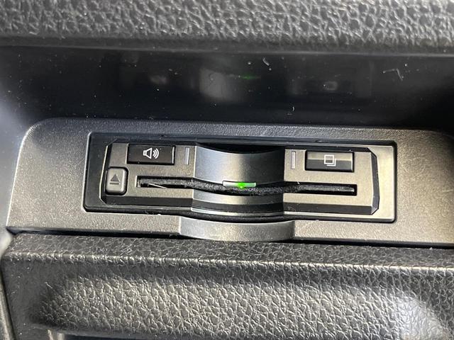 ヴォクシー ＺＳ　煌ＩＩ　両側電動ドア　１１型ＳＤナビ　バックカメラ　衝突被害軽減システム　ドラレコ　コーナーセンサー　スマートキー　ＬＥＤヘッド　ＥＴＣ　クルコン　純正１６インチアルミ　オートライト　デュアルエアコン（7枚目）