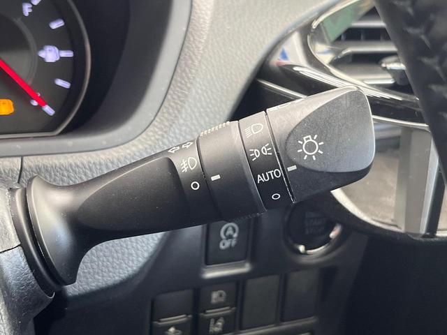 ヴォクシー ＺＳ　煌ＩＩ　両側電動ドア　１１型ＳＤナビ　バックカメラ　衝突被害軽減システム　ドラレコ　コーナーセンサー　スマートキー　ＬＥＤヘッド　ＥＴＣ　クルコン　純正１６インチアルミ　オートライト　デュアルエアコン（39枚目）