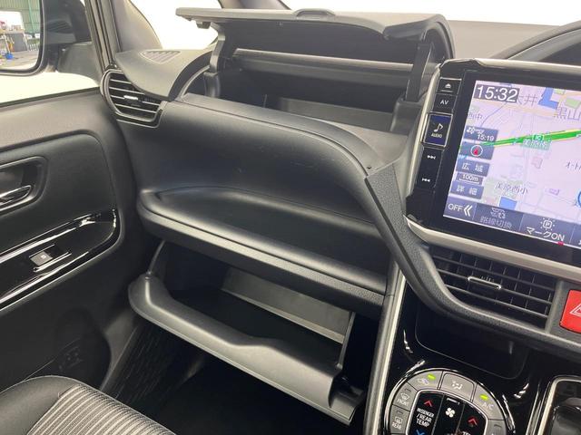 ヴォクシー ＺＳ　煌ＩＩ　両側電動ドア　１１型ＳＤナビ　バックカメラ　衝突被害軽減システム　ドラレコ　コーナーセンサー　スマートキー　ＬＥＤヘッド　ＥＴＣ　クルコン　純正１６インチアルミ　オートライト　デュアルエアコン（53枚目）