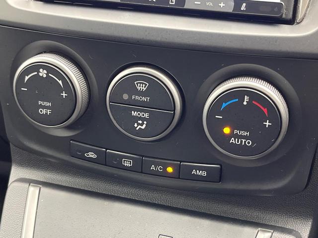 プレマシー 20CS 電動スライドドア 純正SDナビ バックカメラ HIDヘッド ビルトインETC オートライト オートエアコン Bluetooth CD DVD再生 フルセグ(6枚目)