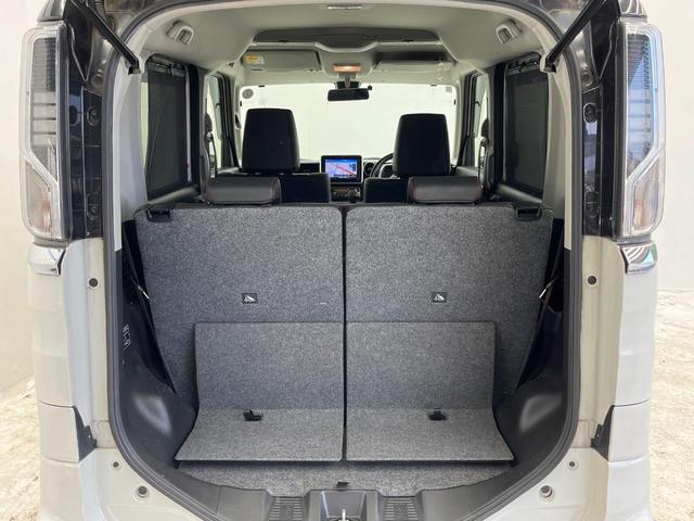 スペーシアカスタム ハイブリッドＸＳターボ　両側電動ドア　８型ナビ　バックカメラ　衝突被害軽減　ハーフレザーシート　シートヒーター　コーナーセンサー　スマートキー　ＬＥＤヘッド　ビルトインＥＴＣ　クルコン　純正１５インチアルミ　オートハイビーム（10枚目）