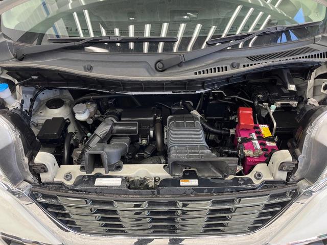 スペーシアカスタム ハイブリッドＸＳターボ　両側電動ドア　８型ナビ　バックカメラ　衝突被害軽減　ハーフレザーシート　シートヒーター　コーナーセンサー　スマートキー　ＬＥＤヘッド　ビルトインＥＴＣ　クルコン　純正１５インチアルミ　オートハイビーム（18枚目）